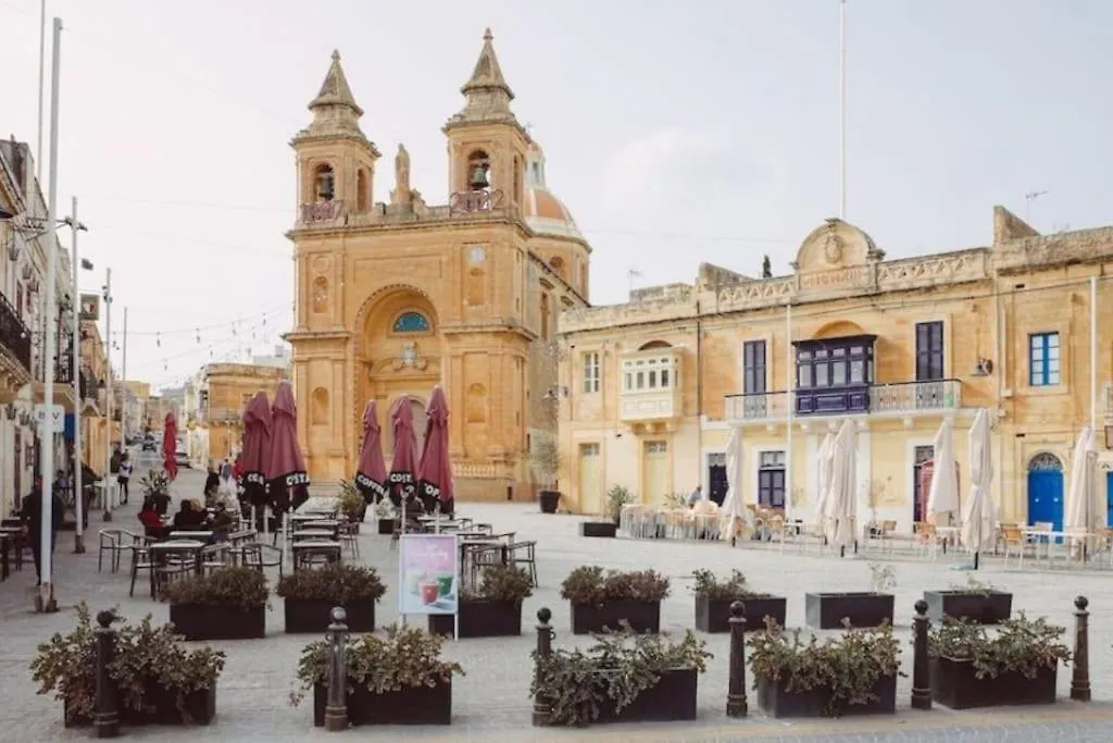 Cozy, Spacious 3 Bedroom Maisonette, 6 To 8 Ppl, 1 Min Walk From Seafront Marsaxlokk Malta