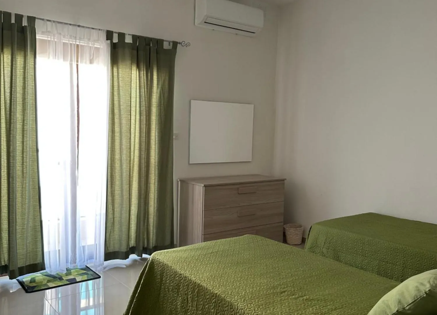 Cozy, Spacious 3 Bedroom Maisonette, 6 To 8 Ppl, 1 Min Walk From Seafront Marsaxlokk