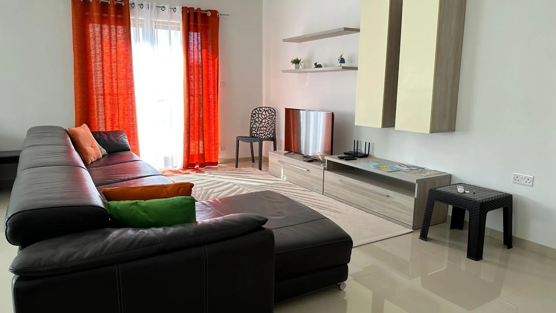 Cozy, Spacious 3 Bedroom Maisonette, 6 To 8 Ppl, 1 Min Walk From Seafront Marsaxlokk 0*,