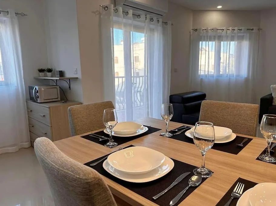 Cozy, Spacious 3 Bedroom Maisonette, 6 To 9 Ppl, 1 Min Walk From Seafront Marsaxlokk